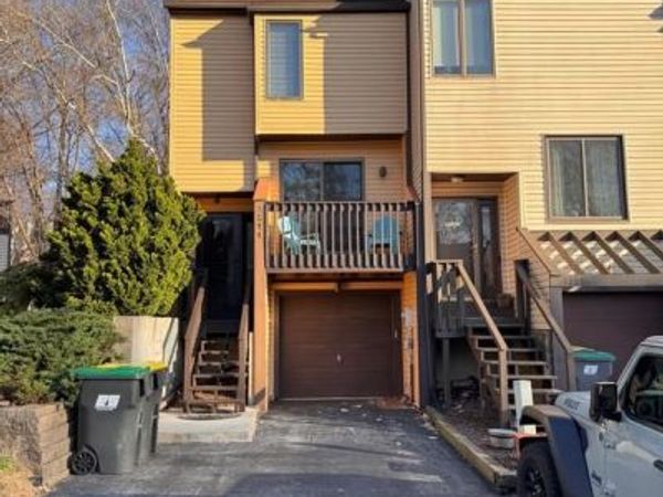 3211 CHAMPIONS DRIVE, WILMINGTON, DE 19808