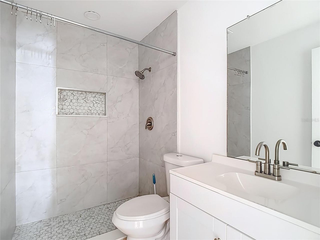 201 Valencia Drive , Auburndale, FL 33823 Photo