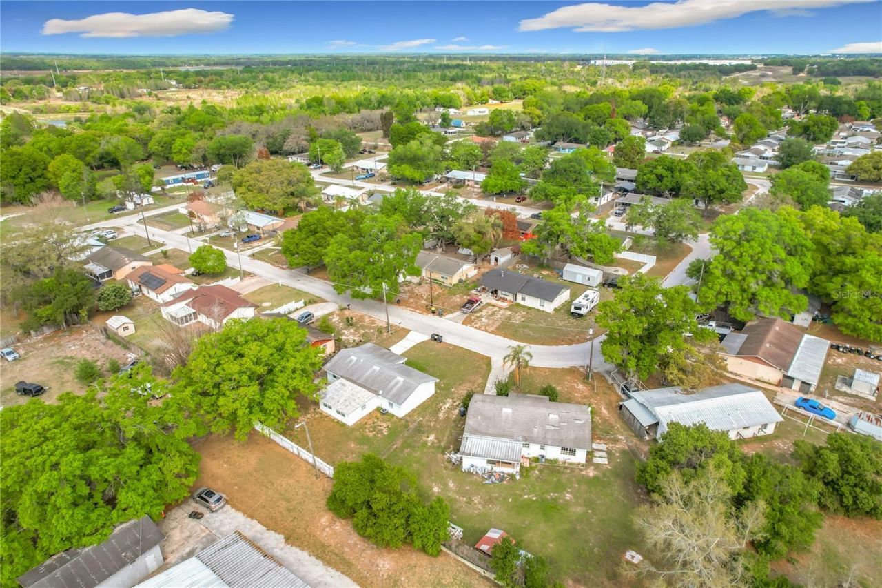 201 Valencia Drive , Auburndale, FL 33823 Photo