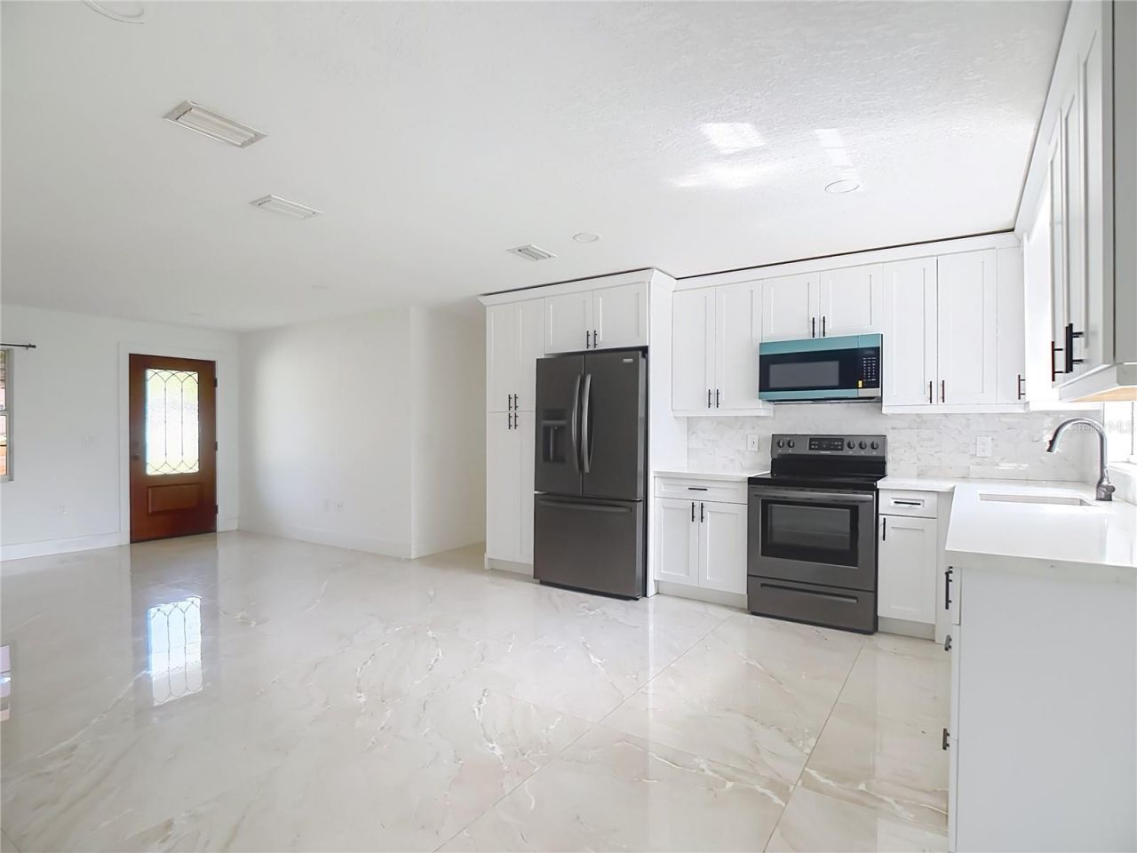 201 Valencia Drive , Auburndale, FL 33823 Photo