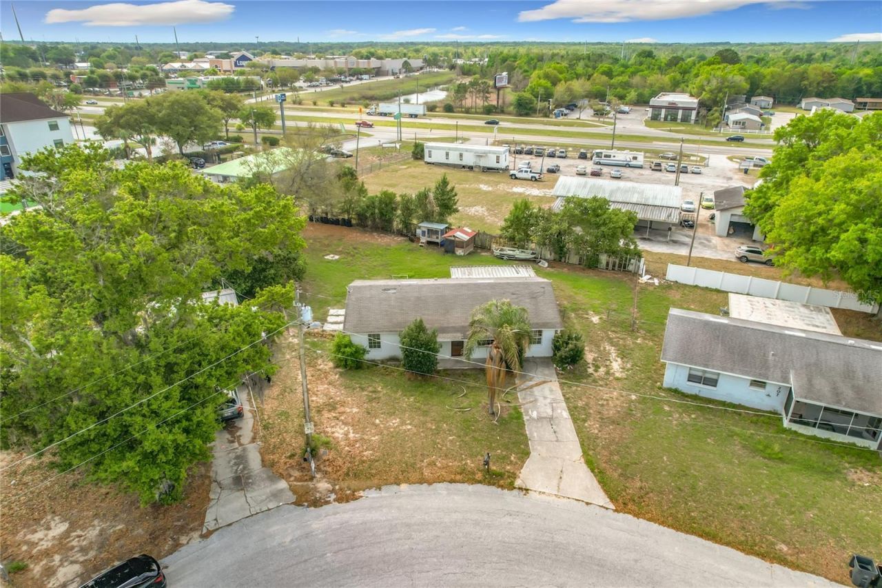 201 Valencia Drive , Auburndale, FL 33823 Photo