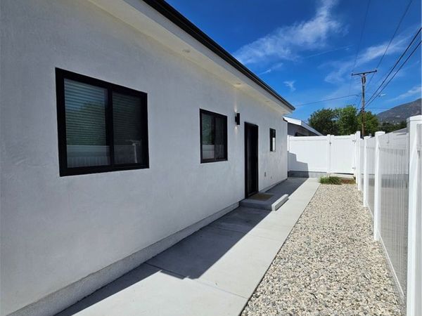 2581 Windsor Avenue, Altadena, CA 91001