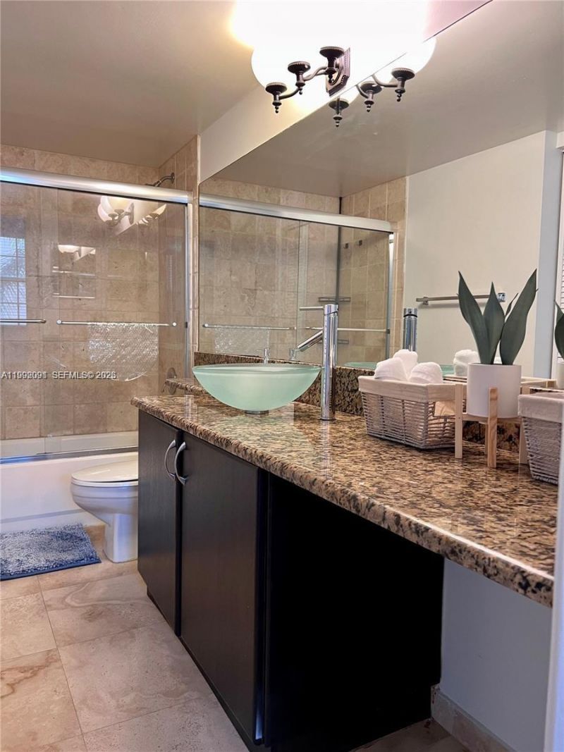 19555 E Country Club Dr , Unit 8503, Aventura, FL 33180 Photo