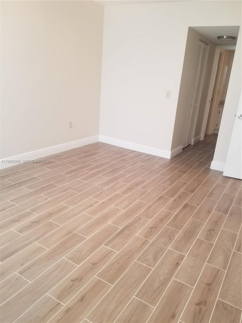 9410 Poinciana Pl, Unit 101, Davie, FL 33324 Photo