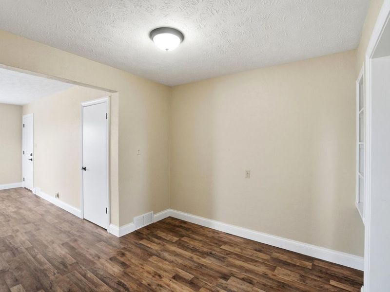 1806 N Limestone Street, Springfield, OH 45503 Photo 32