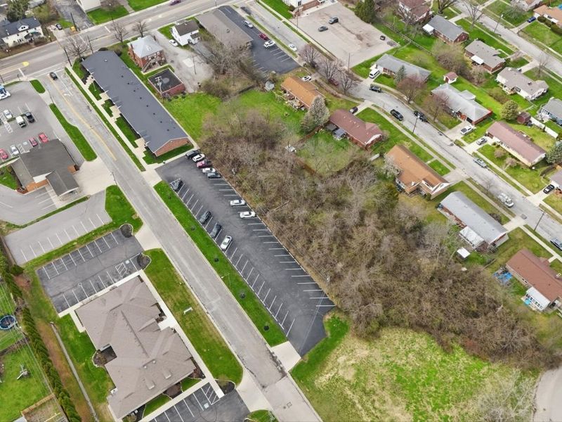 1806 N Limestone Street, Springfield, OH 45503 Photo 6