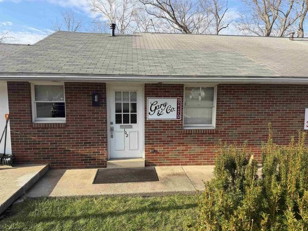 102 Doctors , Bridgeport, WV 26330