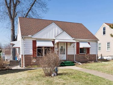 3446 2 1/2 Street NE, Minneapolis, MN 55418