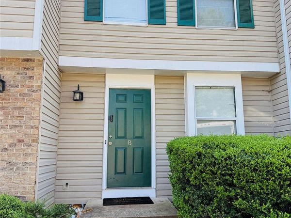 9616 Vinca Circle , Unit B, Charlotte, NC 28213