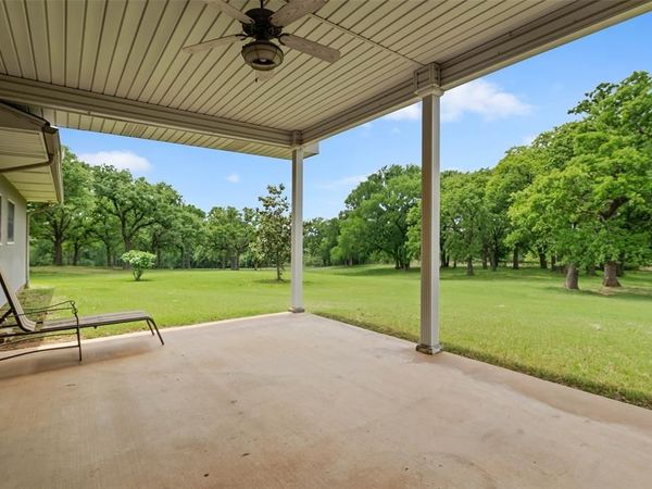 104 Private Road 4757 , Rhome, TX 76078
