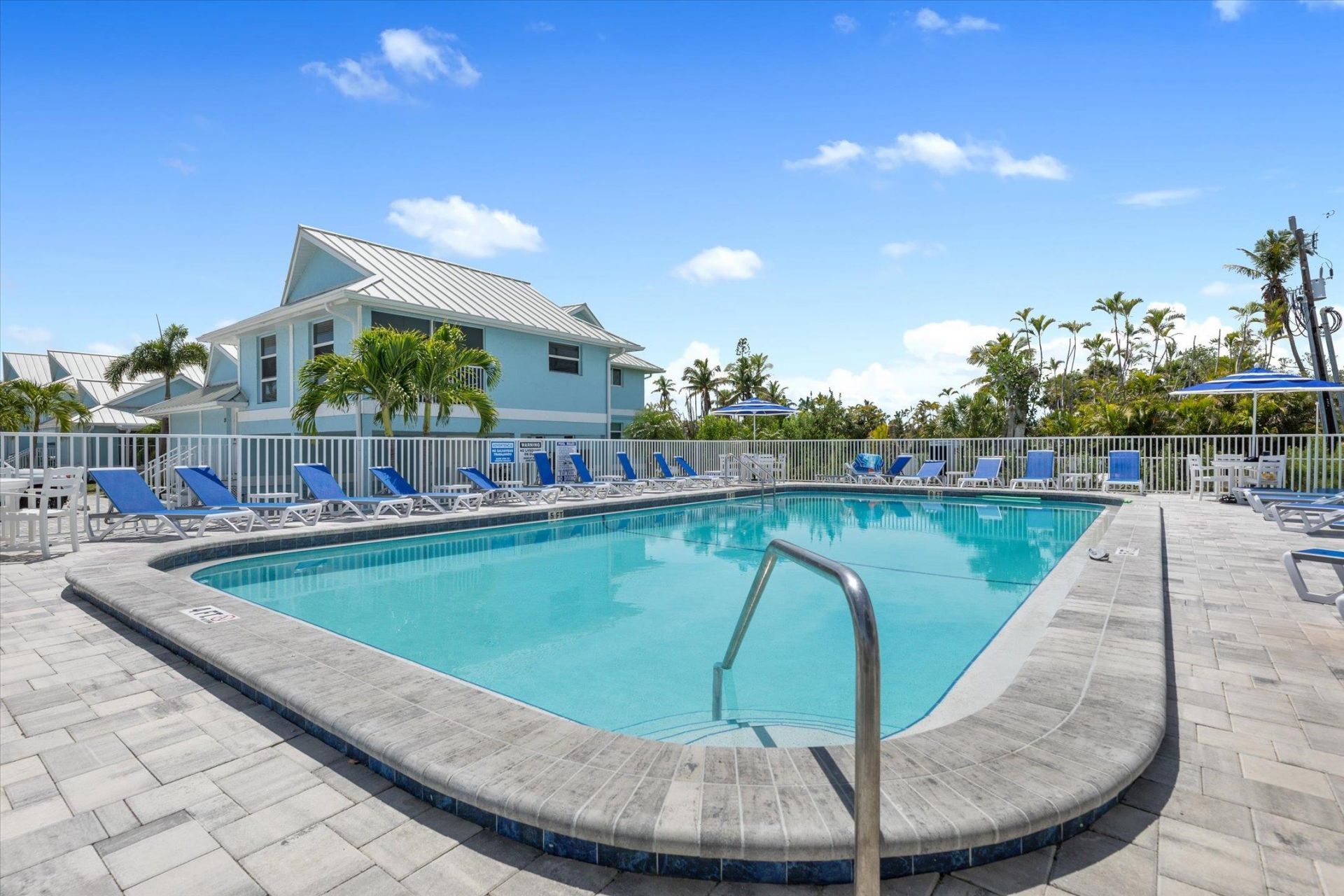 2840 W Gulf Dr, Unit 38, Sanibel, FL 33957 Photo