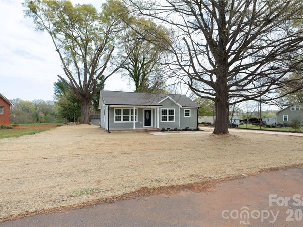 122 Morrison Flats Road, Statesville, NC 28625