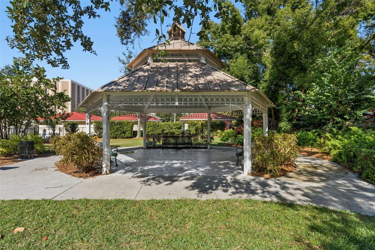 1685 Laurel Street , Unit 3, Sarasota, FL 34236 Photo