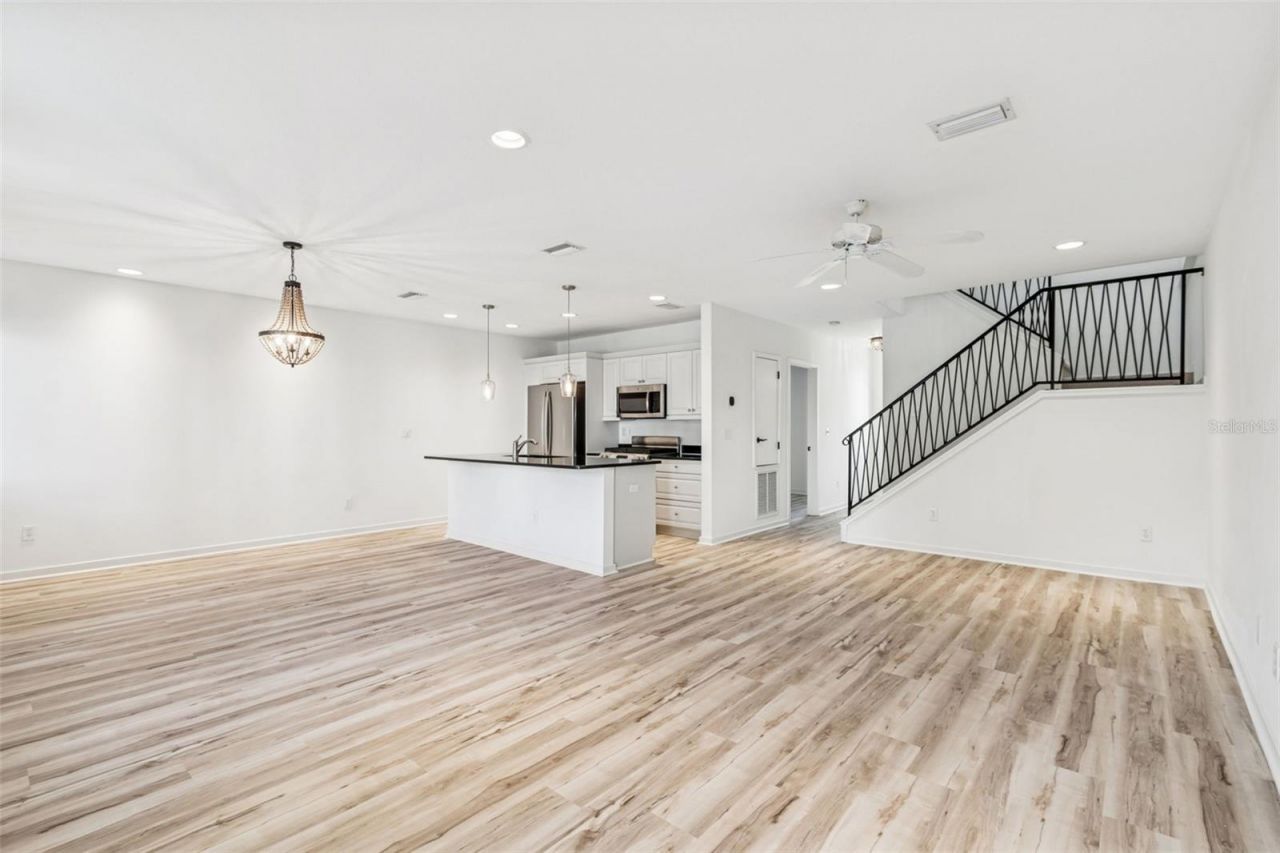 1685 Laurel Street , Unit 3, Sarasota, FL 34236 Photo