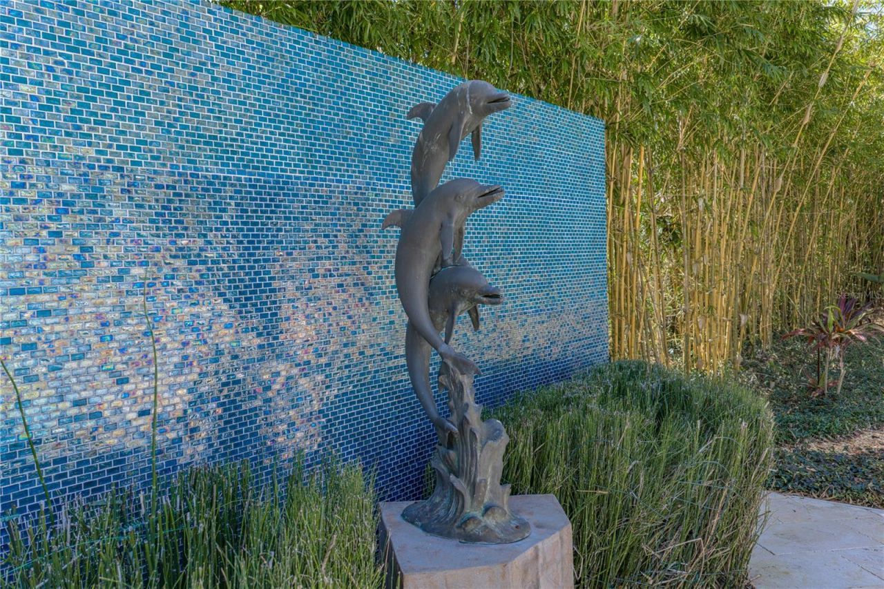 1200 45th Avenue N, Saint Petersburg, FL 33703 Photo