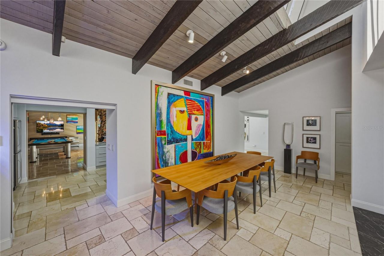 1200 45th Avenue N, Saint Petersburg, FL 33703 Photo