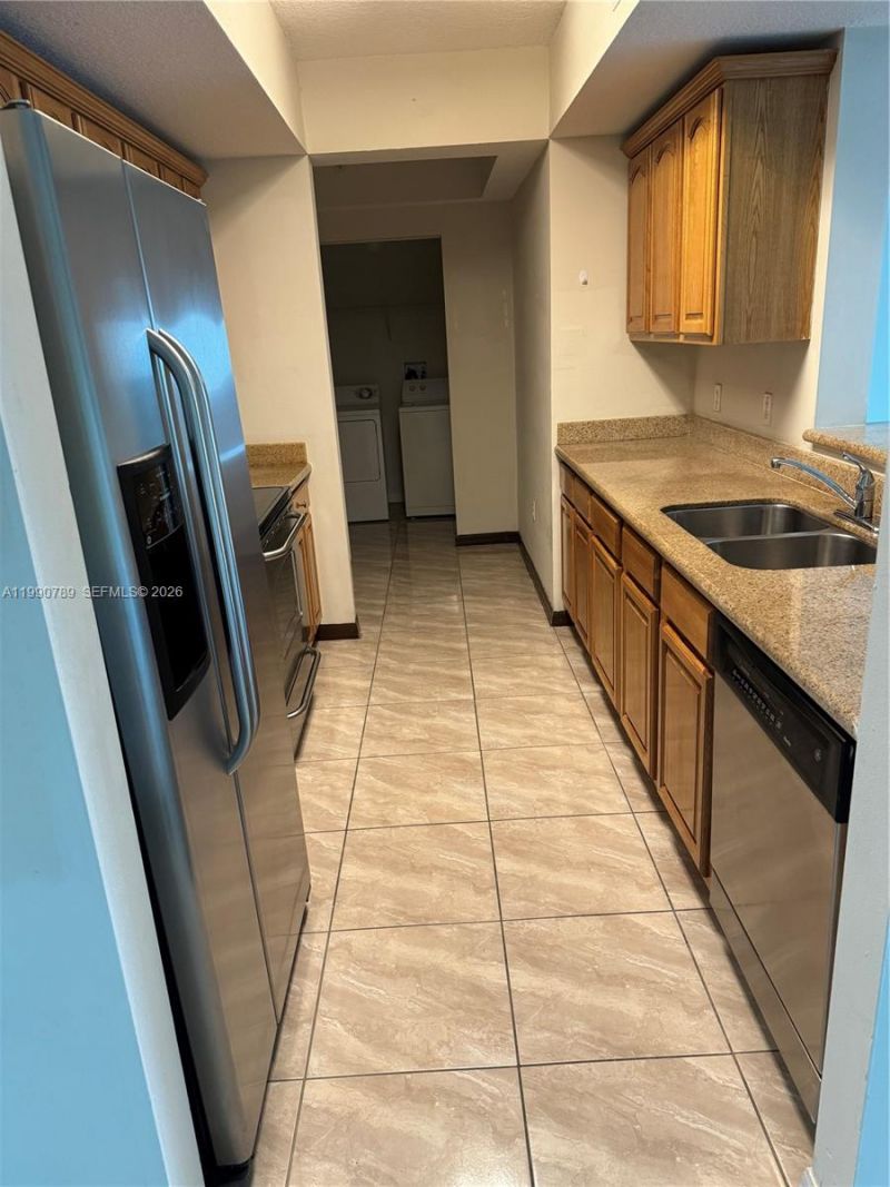 4242 NW 2nd St, Unit 1407, Miami, FL 33126 Photo