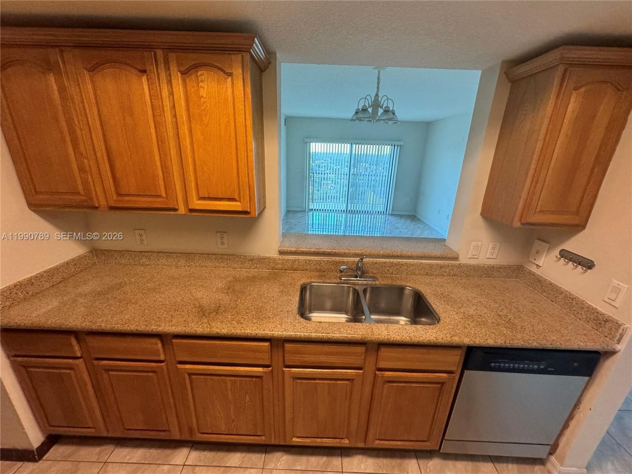 4242 NW 2nd St, Unit 1407, Miami, FL 33126 Photo