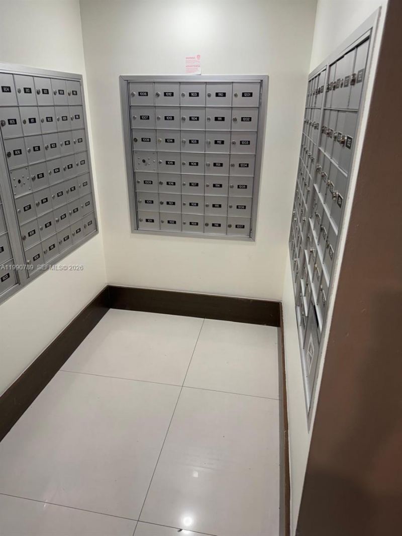 4242 NW 2nd St, Unit 1407, Miami, FL 33126 Photo