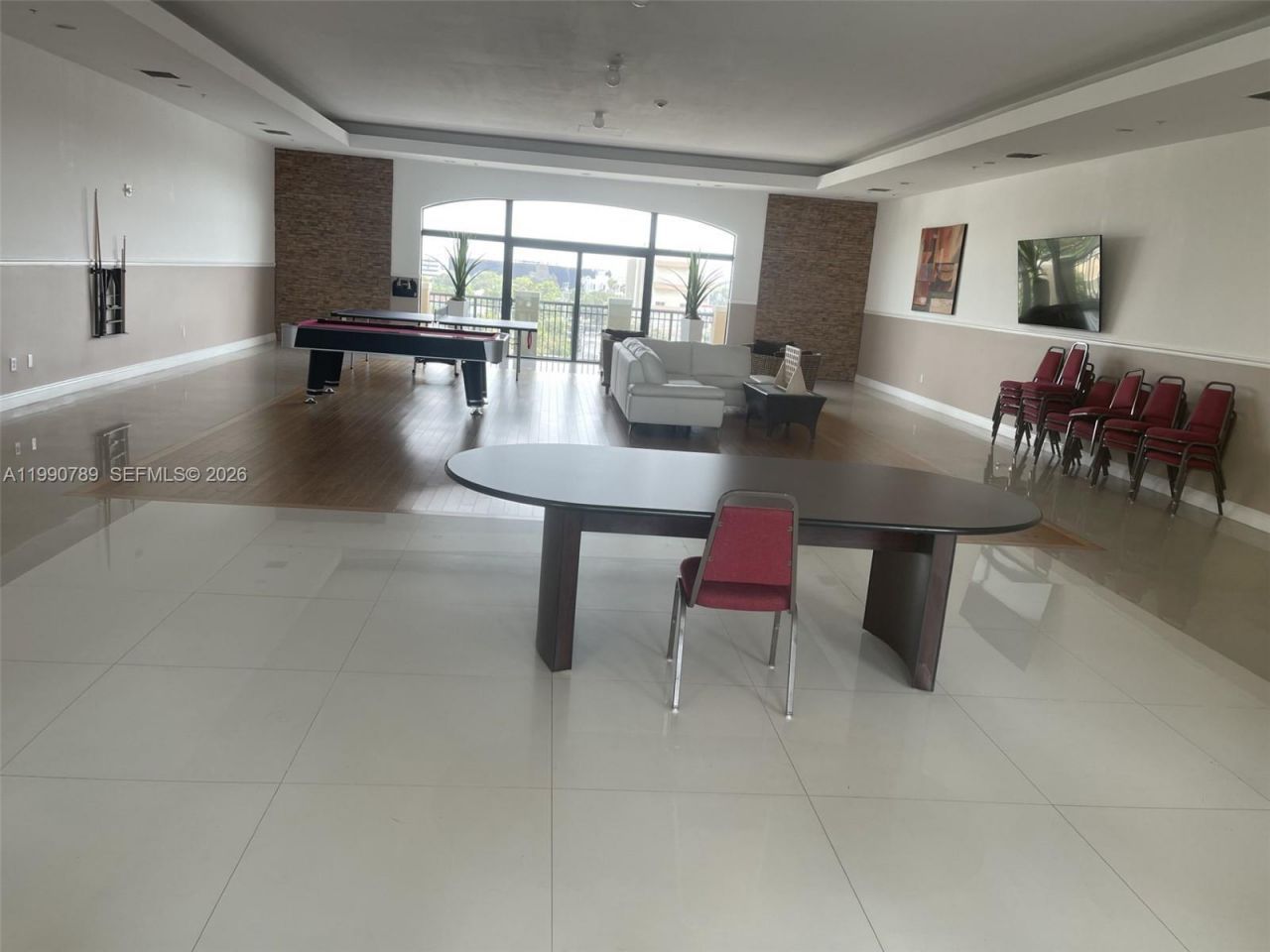 4242 NW 2nd St, Unit 1407, Miami, FL 33126 Photo