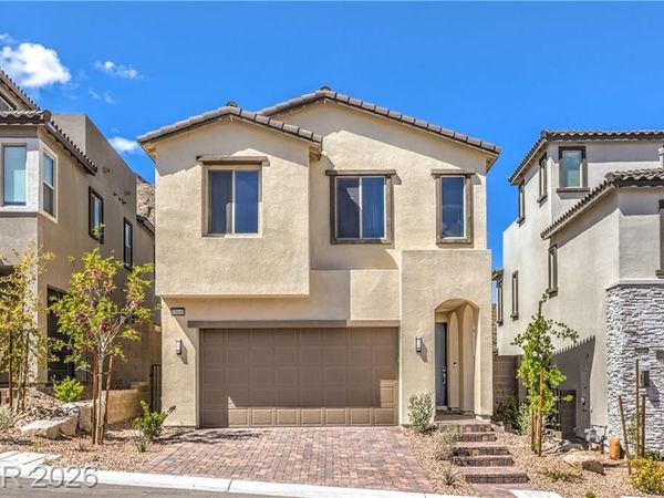 11640 Desert Hollow Avenue, Las Vegas, NV 89138