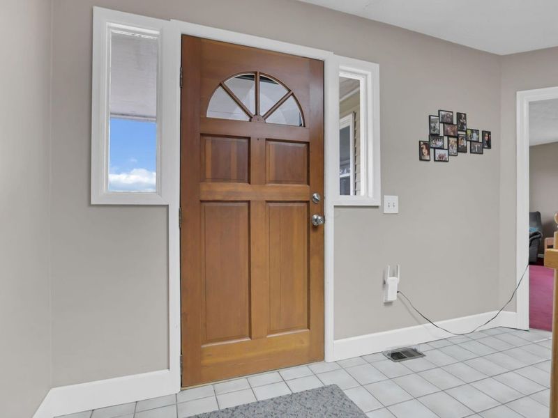 11138 York Road SW, Baltimore, OH 43105 Photo 11