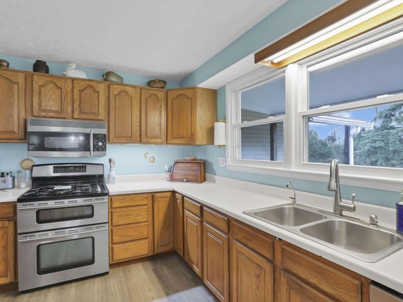 11138 York Road SW, Baltimore, OH 43105 Photo 28