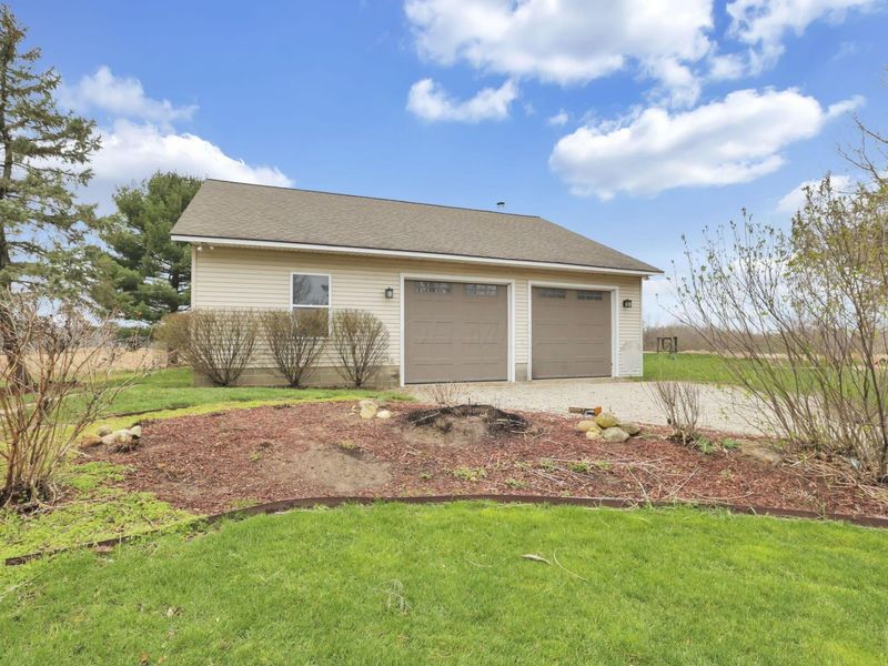 11138 York Road SW, Baltimore, OH 43105 Photo 4