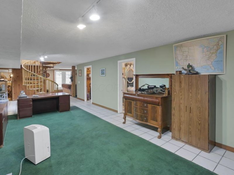 11138 York Road SW, Baltimore, OH 43105 Photo 49