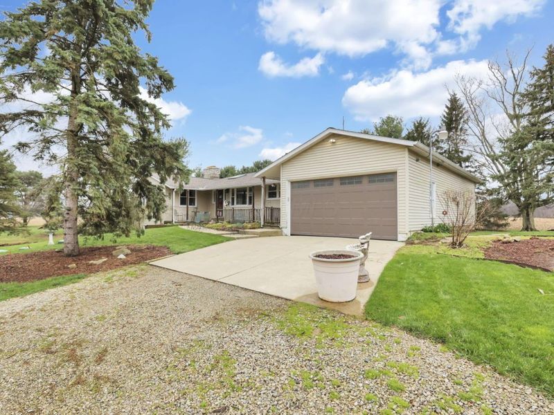 11138 York Road SW, Baltimore, OH 43105 Photo 9