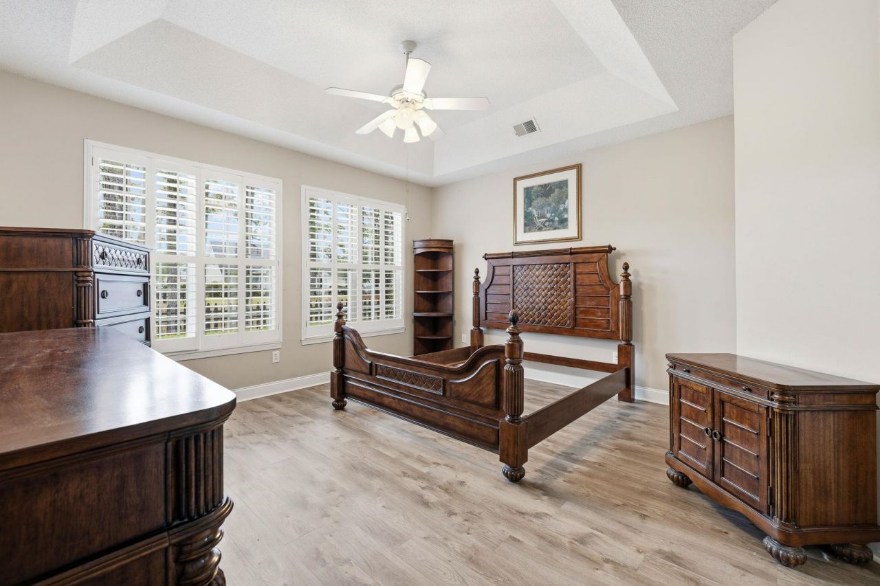 4811 Seabreeze Ln.  Photo 18