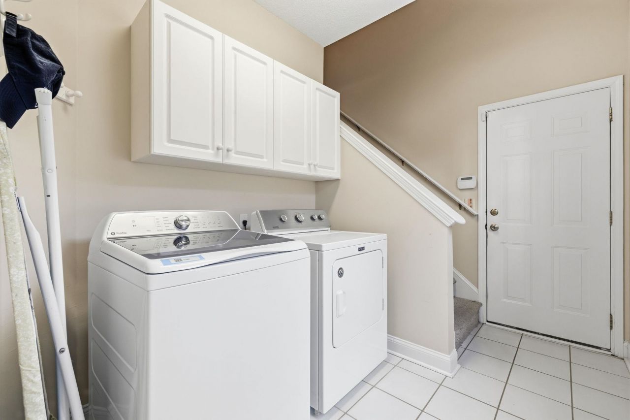 4811 Seabreeze Ln.  Photo 33