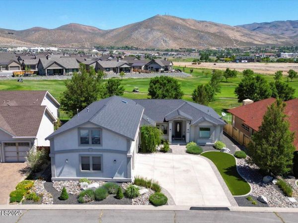 1636 Robb Drive, Carson City, NV 89703