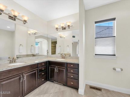 1636 Robb Drive, Carson City, NV 89703 Photo