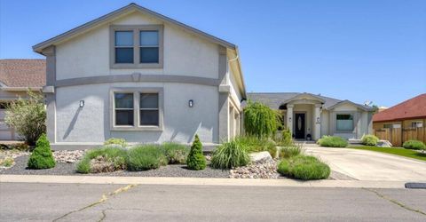 1636 Robb Drive, Carson City, NV 89703 Photo