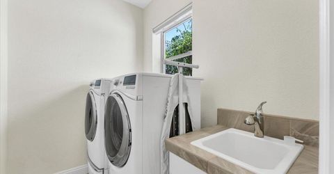 1636 Robb Drive, Carson City, NV 89703 Photo