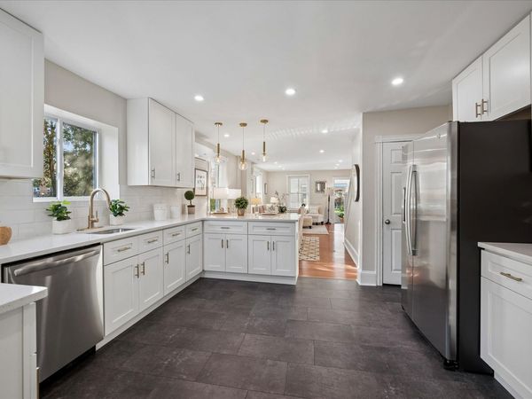 801 ARDMORE AVENUE, ARDMORE, PA 19003