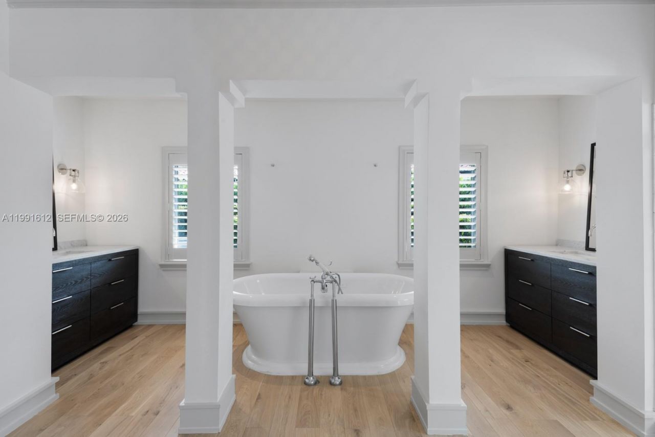 610 Reinante Ave, Coral Gables, FL 33156 Photo