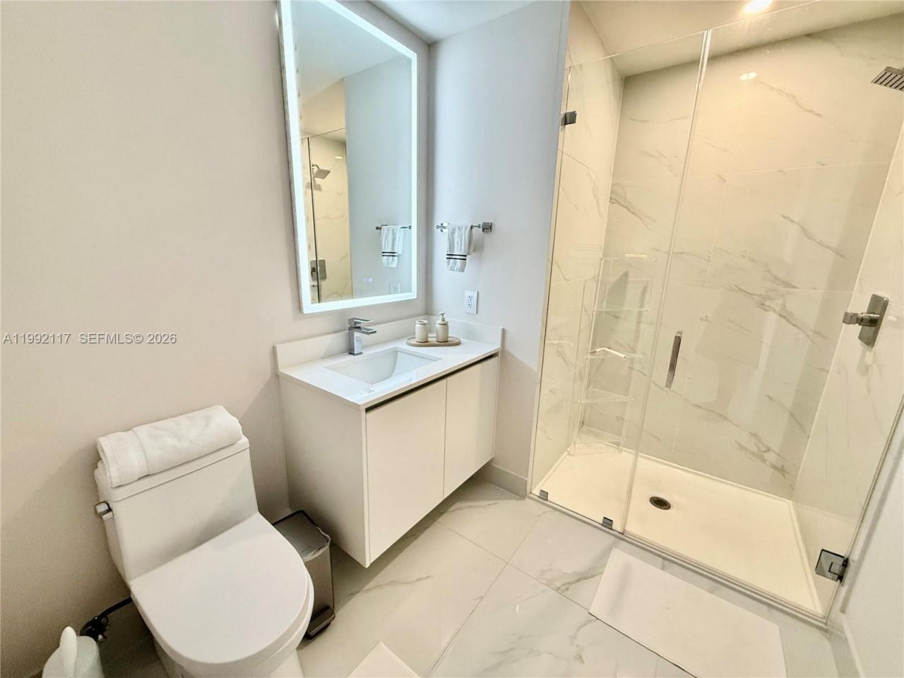 700 NE 24 Street, Unit 3802, Miami, FL 33137 Photo