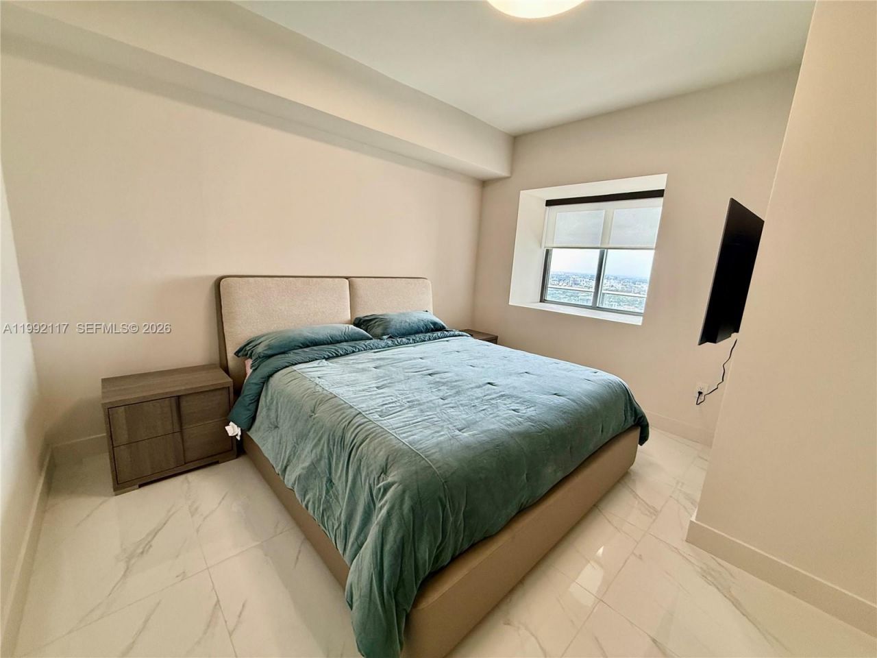 700 NE 24 Street, Unit 3802, Miami, FL 33137 Photo