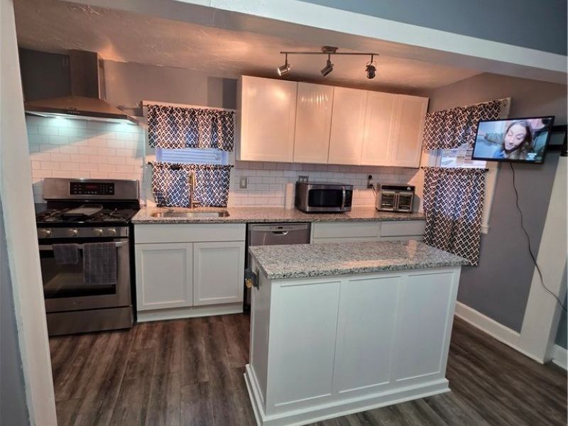 4456 W 47th Street, Old Brooklyn, OH 44144 Photo 4