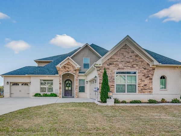 17000 River Pier Drive, Huntsville, AL 35803