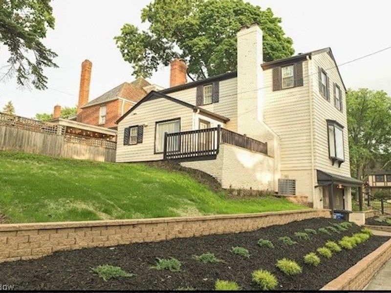 17707 Lomond Boulevard, Shaker Heights, OH 44122 Photo 5