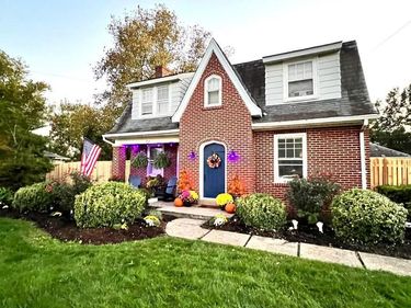 1312 W. MAIN STREET, LANSDALE, PA 19446