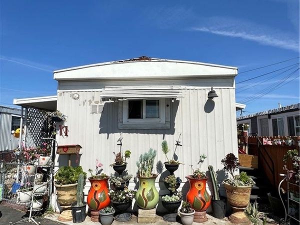 14890 Perris, Unit 17, Moreno Valley, CA 92553