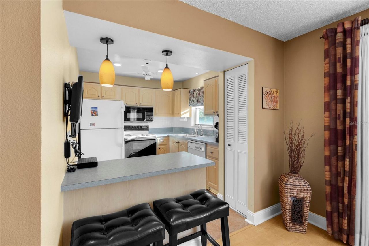 4210 Ironwood Circle , Unit 308J, Bradenton, FL 34209 Photo