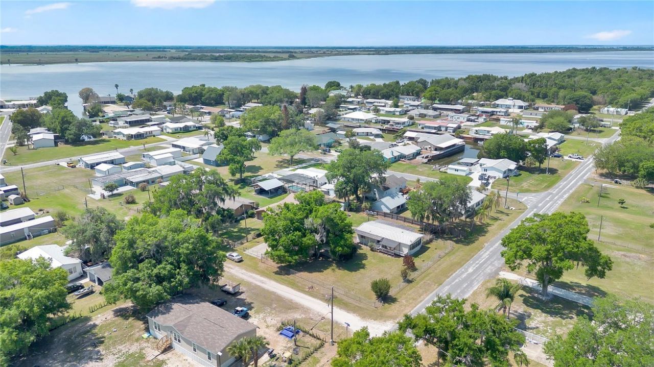 420 Westfall Drive, Kenansville, FL 34739 Photo