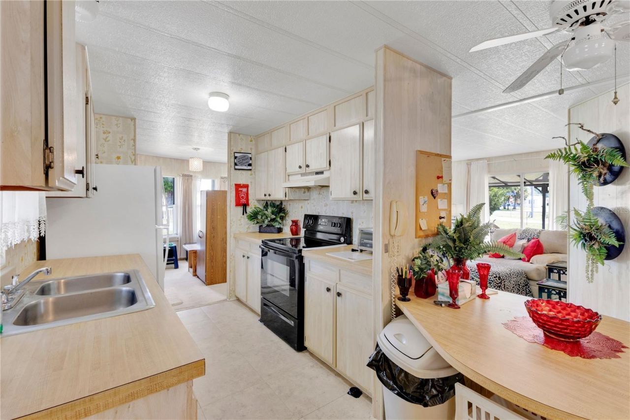 420 Westfall Drive, Kenansville, FL 34739 Photo