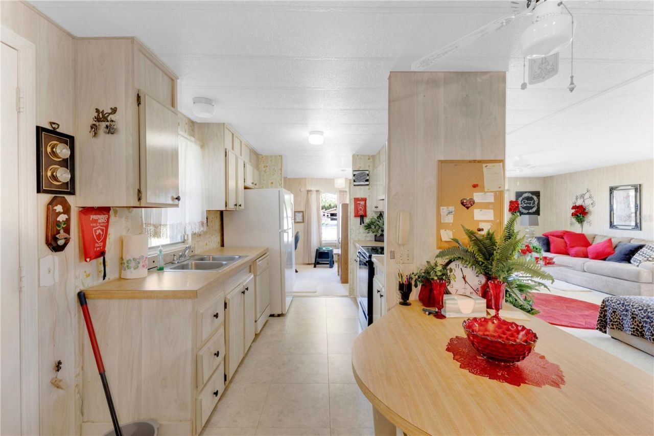 420 Westfall Drive, Kenansville, FL 34739 Photo