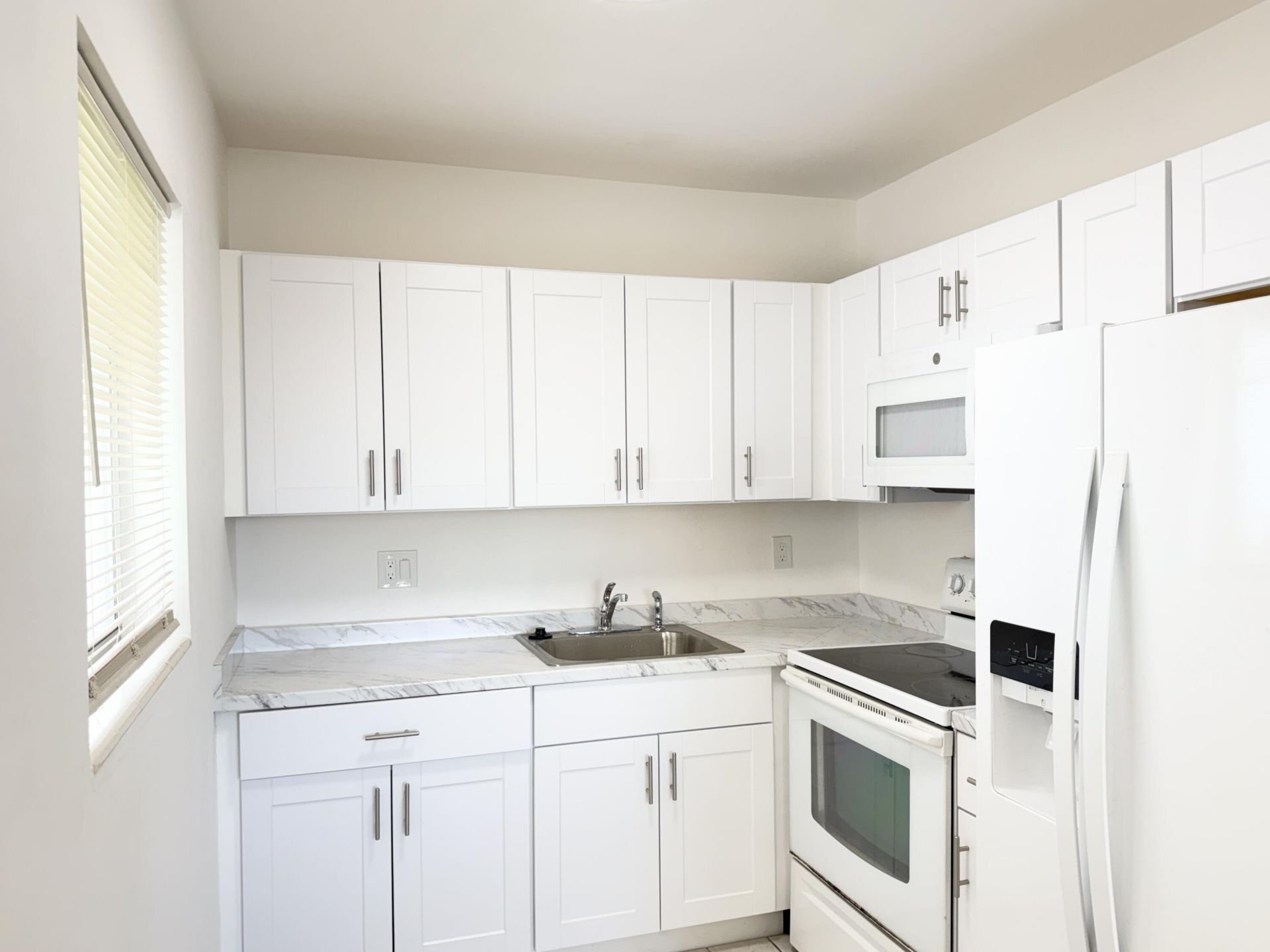 3402 Cynthia Lane, Unit 205, Lake Worth Beach, FL 33461 Photo